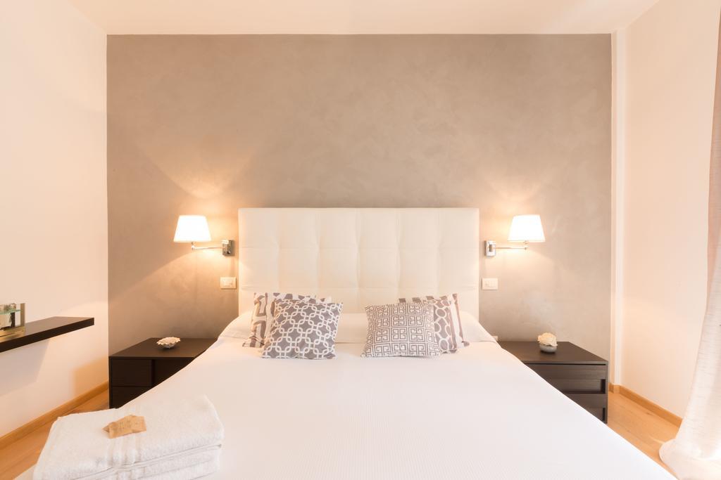 Design & Luxury Apartment ヴェローナ エクステリア 写真